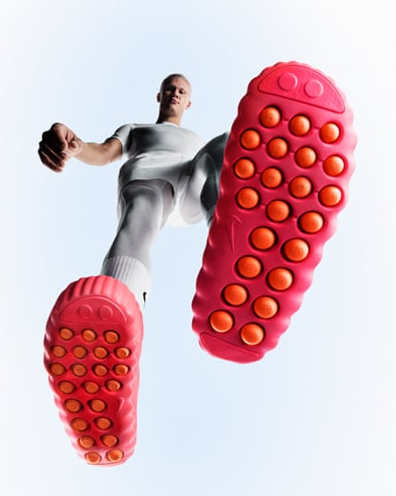 Erling Haaland in the the Nike Mind footwear