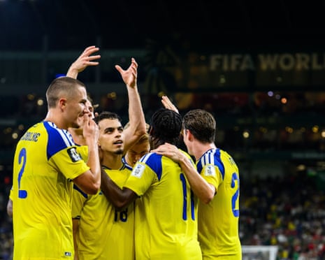 Schweden überrollt Tunesien 5:1 dank starkem Ayari