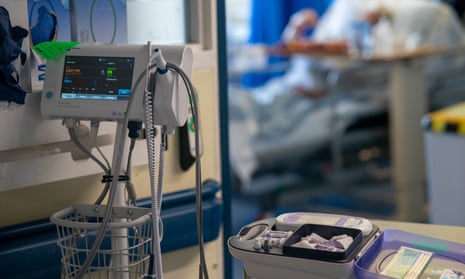 Deadly cancer treatment delays now 'routine' in NHS, say damning reports |  Cancer | The Guardian