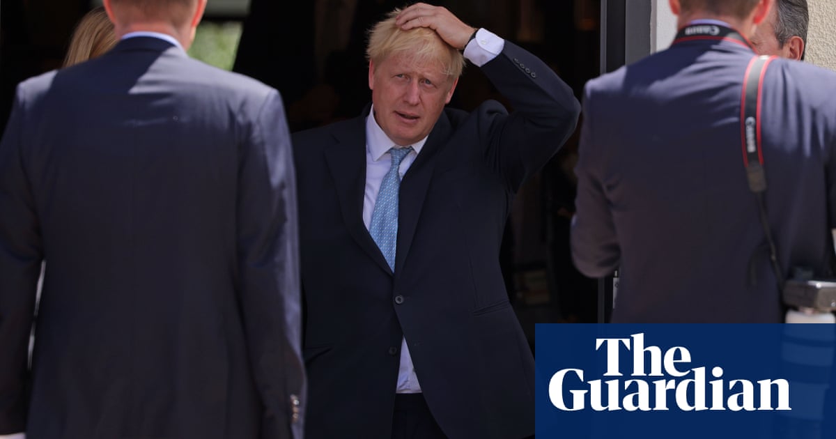 Boris Johnson tries to calm Tory anger over his ‘third term’ remarks