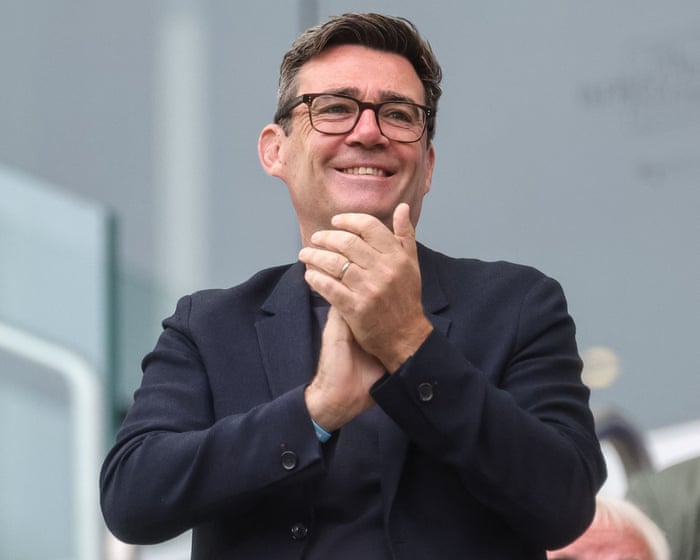 Burnham plans summer tour of UK to win over voters in Labour ‘danger zones’
