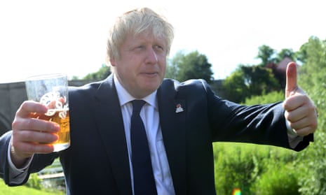 Boris Johnson campaigning for Brexit in June 2016.