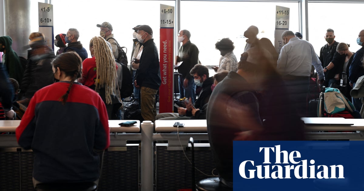 Thanksgiving challenges airlines as US travel nears pre-pandemic levels