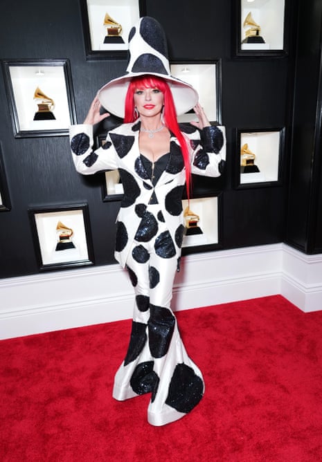 65th GRAMMY Awards - Red CarpetLOS ANGELES, CALIFORNIA - FEBRUARY 05: Shania Twain attends the 65th GRAMMY Awards on February 05, 2023 in Los Angeles, California. (Photo by Kevin Mazur/Getty Images for The Recording Academy)