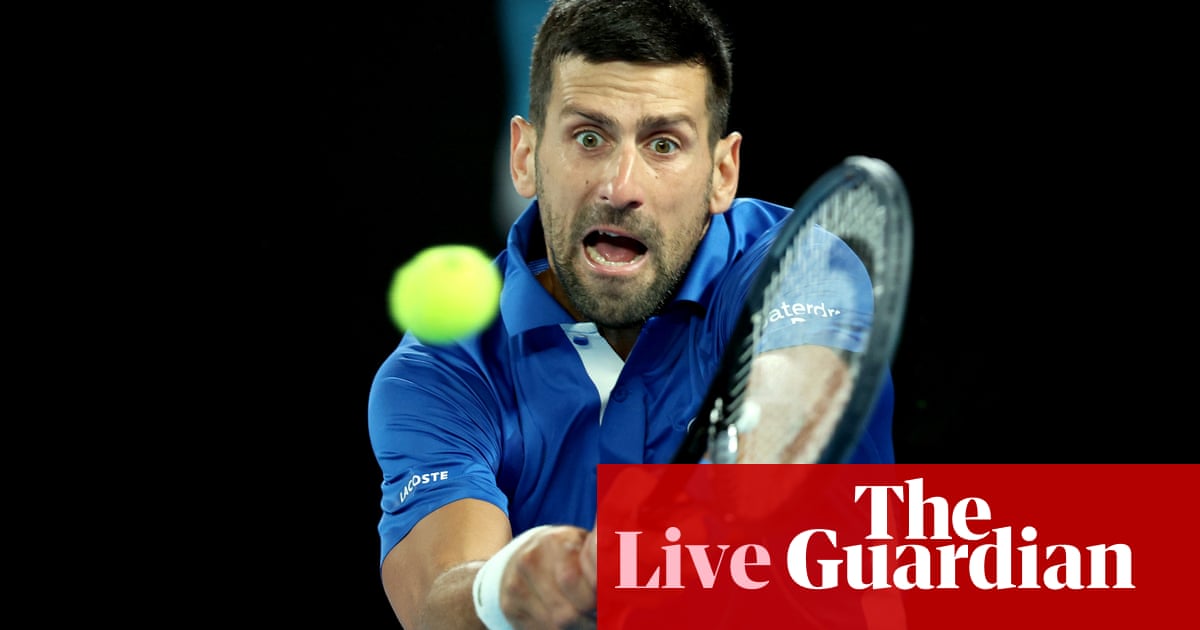 Новак Джокович и Стефанос Циципас бяха накарани да работят усилено