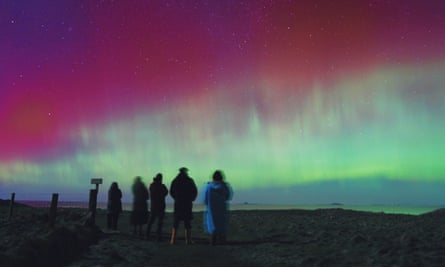 Les aurores boréales vues au-dessus des Hébrides écossaises le lundi 27 février 2023.