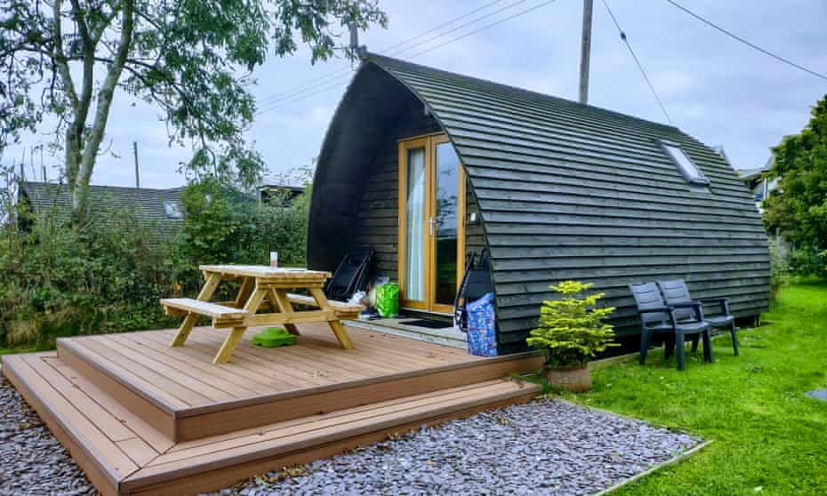 Uk Winter Cabin And Glamping Stays, Glamping Pods With Hot Tub And Fire Pit