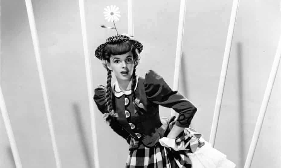 Judy Garland in a publicity portrait for Busby Berkeley’s For Me and My Gal.
