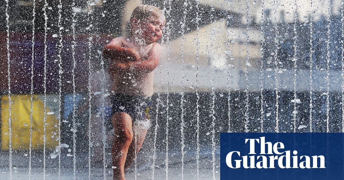 UK's hottest September day in more than 100 years in pictures UK news The Guardian UK's hottest September day in more than 100 years in pictures UK news The Guardian