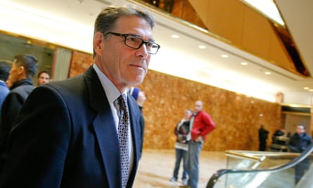 Former Texas governor Rick Perry exits a meeting with Donald Trump at Trump Tower on Monday.