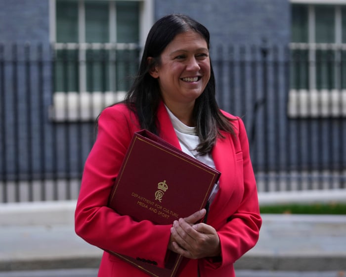 Government to make grassroots funding dependent on equality between boys and girls