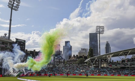 The Northern Superchargers take to the field against Welsh Fire at the Oval