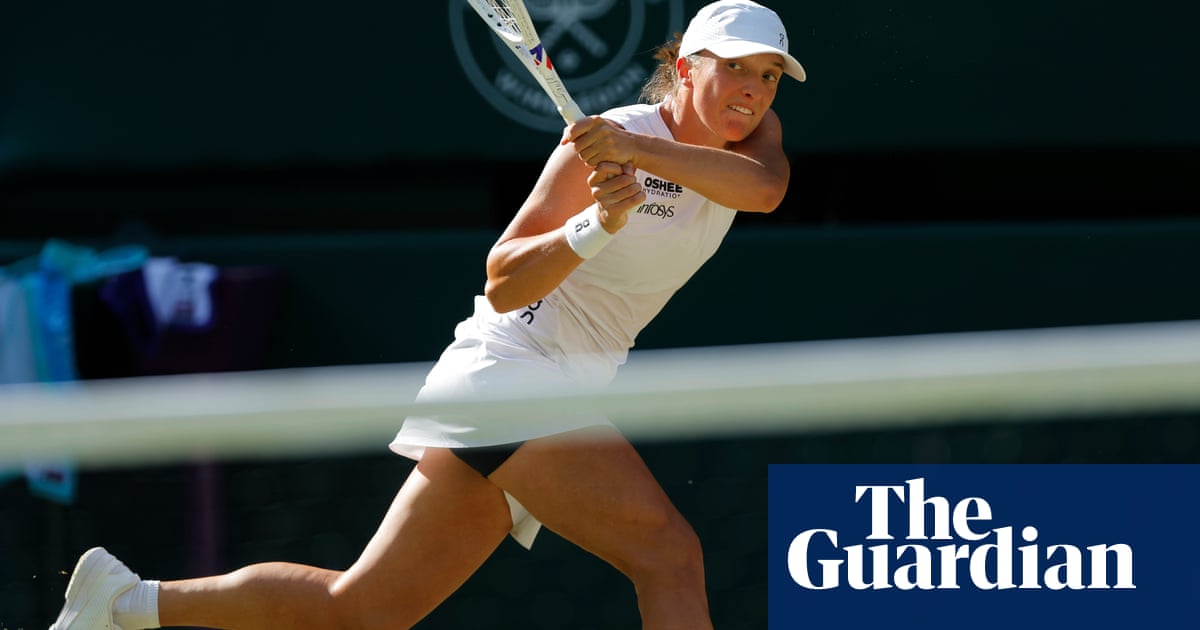 Masterful Swiatek ends Bencic fairytale and reaches her first Wimbledon final