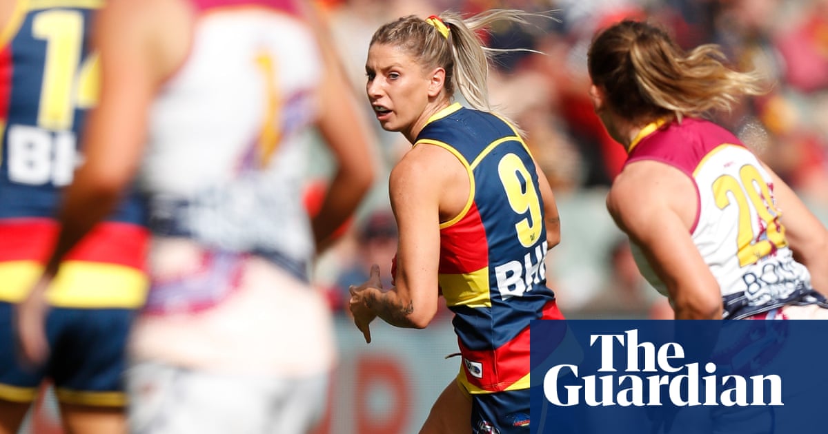 Unvaccinated AFLW star Deni Varnhagen placed on Crows’ inactive list