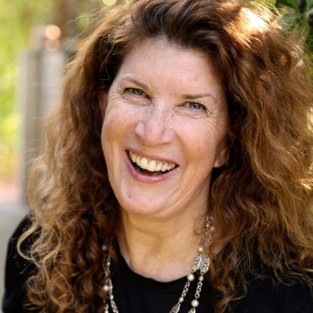 A photograph of Alyssa Walles.