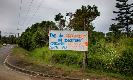 ‘No’ signs in Nouméa on the coming independence vote