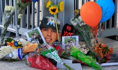 Public memorial, viewing for Jose Fernandez to be held Wednesday