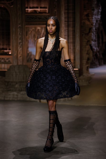 Dior: Inspiration  Fashion, Beautiful outfits, Couture fashion
