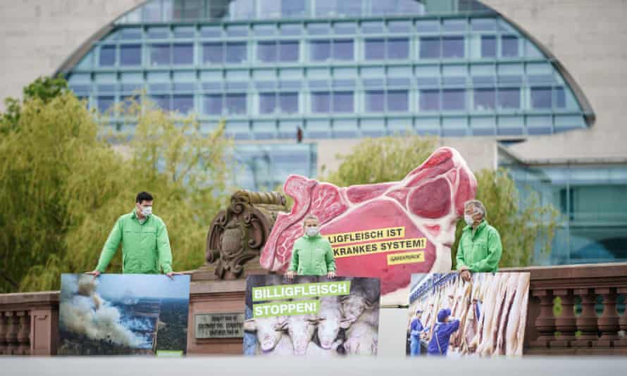 Greenpeace demonstration in Berlin against cheap meat.