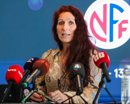 Lise Klaveness at a press conference