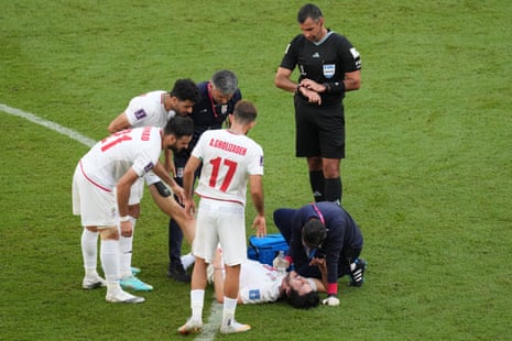 Sardar Azmoun goes down again.