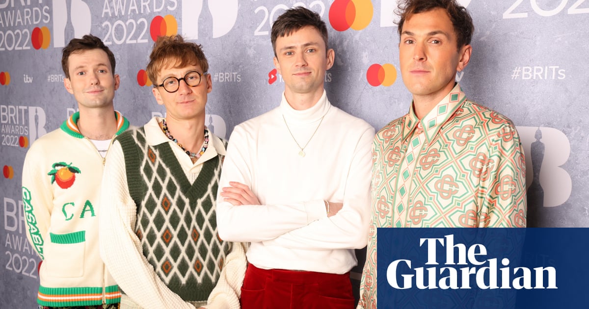 Glass Animals become first UK band to top global Spotify singles chart