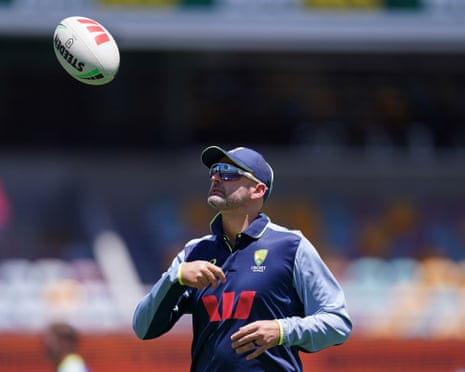 Nathan Lyon warms up on the Gabba ahead of the start of the second Ashes Test in Brisbane
