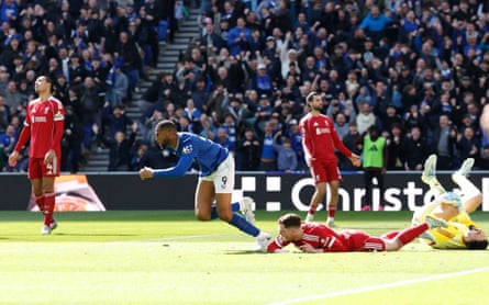 Beto celebrates scoring Everton’s equaliser