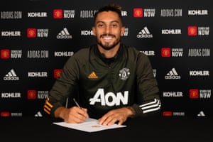Alex Telles signs for Manchester United.