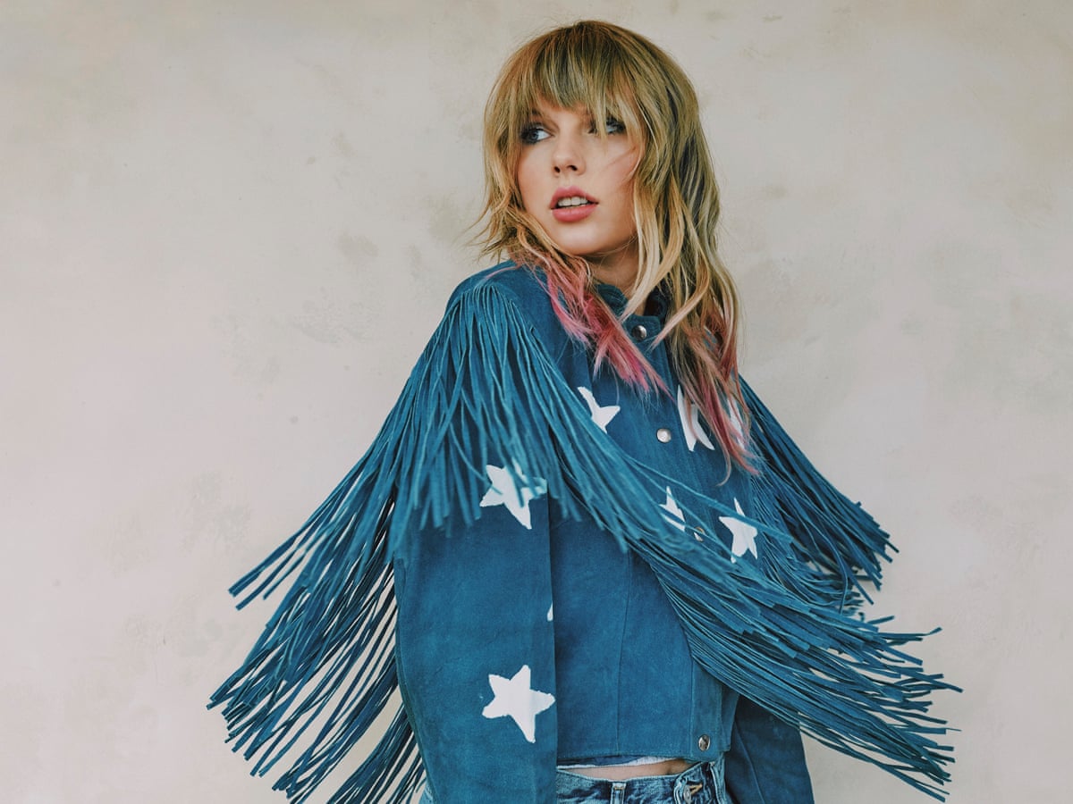 Taylor Swift Lover Review Pop Dominator Wears Her Heart On Her Sleeve Taylor Swift The Guardian