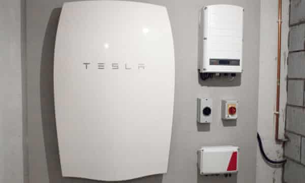 Heerlijk Heiligdom in de rij gaan staan Nissan launches British-made home battery to rival Tesla's Powerwall |  Energy industry | The Guardian