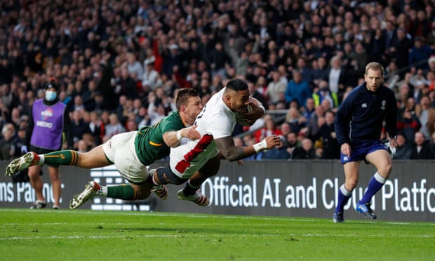 Manu Tuilagi goes over to score the opening try