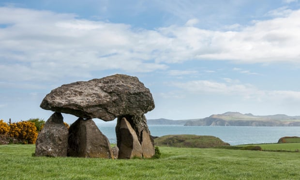 Carreg Samson, a Neolithic burial chamber near Abercastle on the coast of Pembrokeshire.