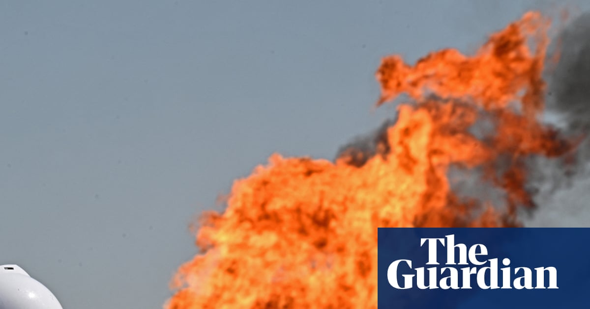 Oil price hits wartime high after Trump warns Iran blockade could last ‘months’