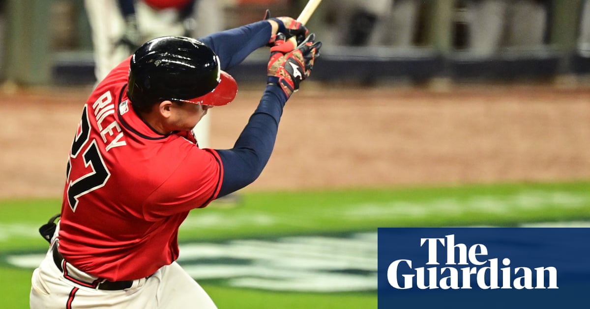 Atlanta Braves silence punchless Astros in Game 3 to take World Series lead