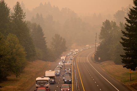 Oregon residents evacuate north along highway Highway 213 on 9 September 2020 near Oregon City.
