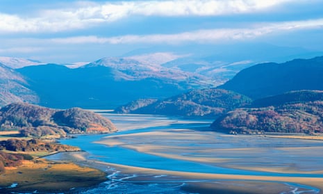 Breathtaking views at the River Mawddach estuary, near Barmouth in Wales.