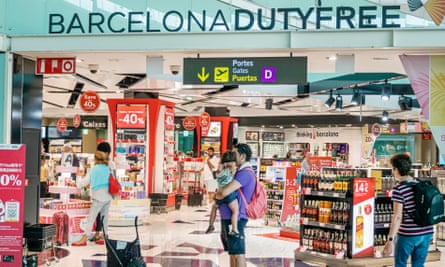 Barcelona airport duty-free shop