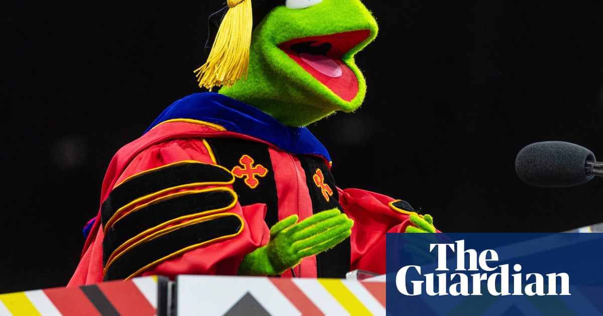 Trophy wives, subversive reading and ejaculation: lessons from 2025's best graduation speeches