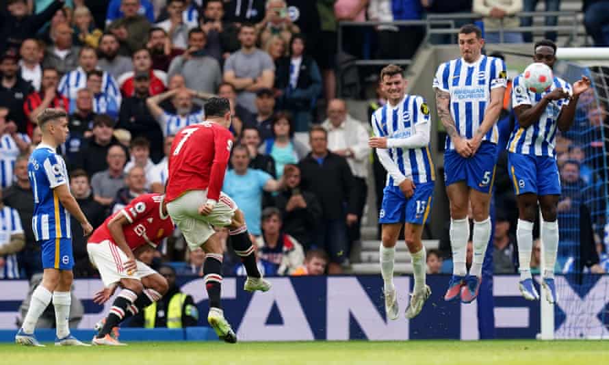 Ronaldo shoots over from a free-kick.