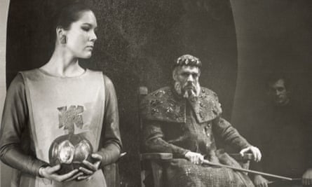 Rigg as Cordelia in an RSC production of King Lear with with Paul Scofield in the title role, directed by Peter Brook, 1962.