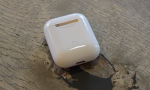 apple airpods review