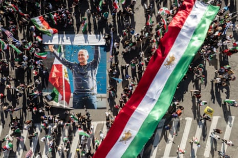 Figuras rivales de la oposición iraní