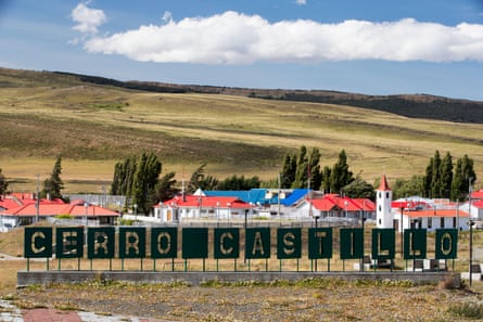The small village of Cerro Castillo on the outskirts of Torres del Paine national park, Patagonia, Chile.
