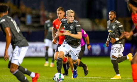 Solskjær says questions over lack of signings 'disrespectful' to Van de Beek