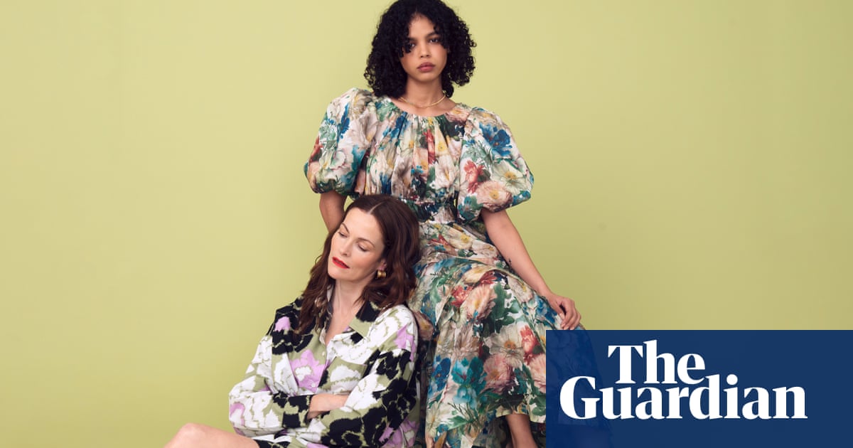 Ignore the Fashion Naysayers: You Can Still Wear a Floral Dress for Spring |  Dresses