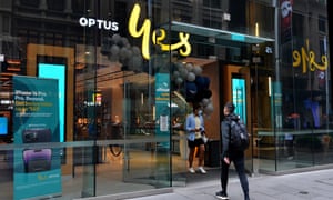 General view of an Optus store in Sydney, Thursday, September 22, 2022. Optus customers' private information could be compromised after a cyber attack hit the phone and internet provider. (AAP Image/Bianca De Marchi)