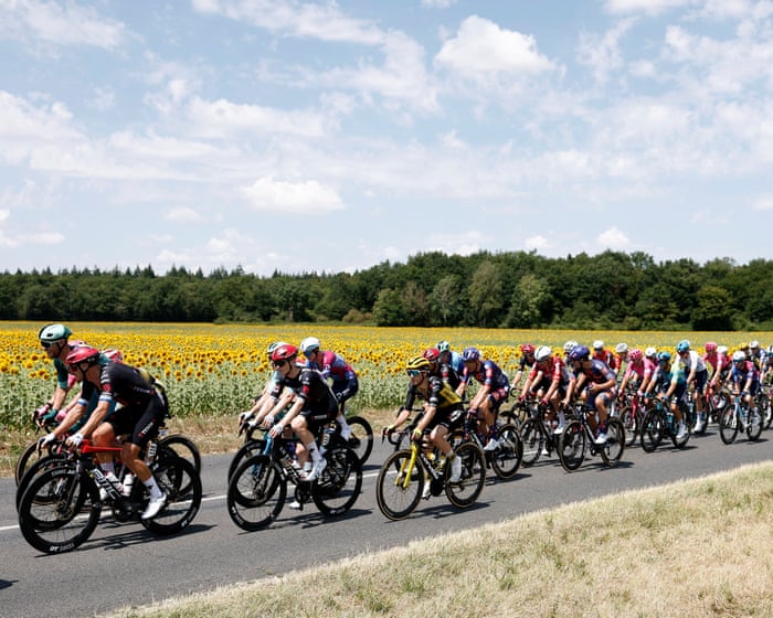 Tour de France 2025: stage nine from Chinon to Châteauroux – live