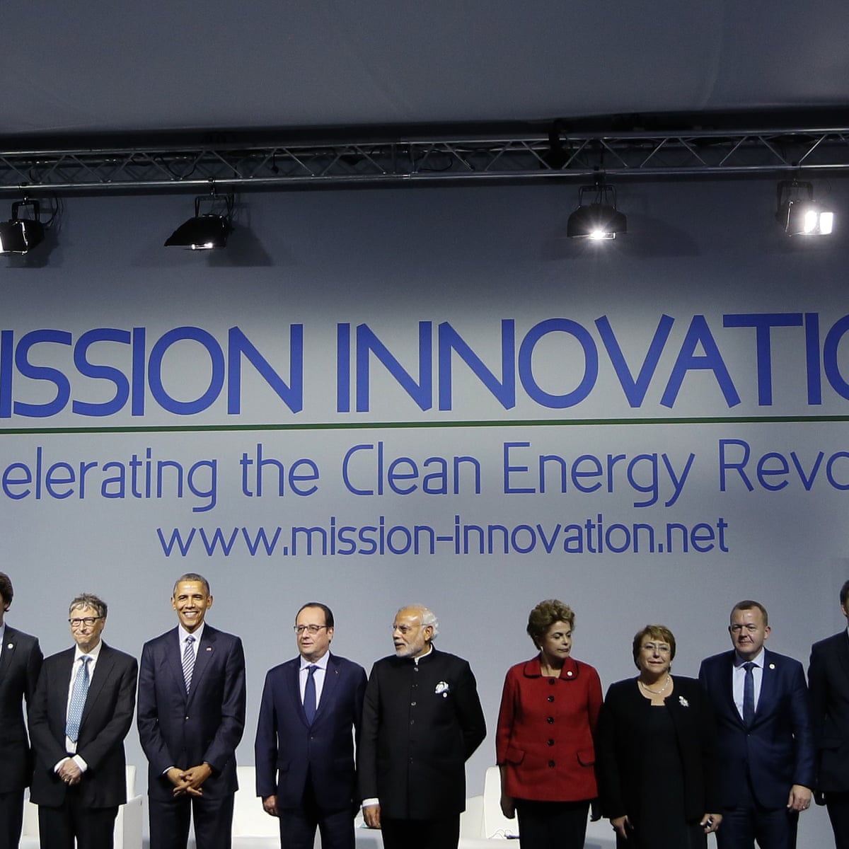 Zuckerberg Gates And Other Tech Titans Form Clean Energy Investment Coalition Energy The Guardian