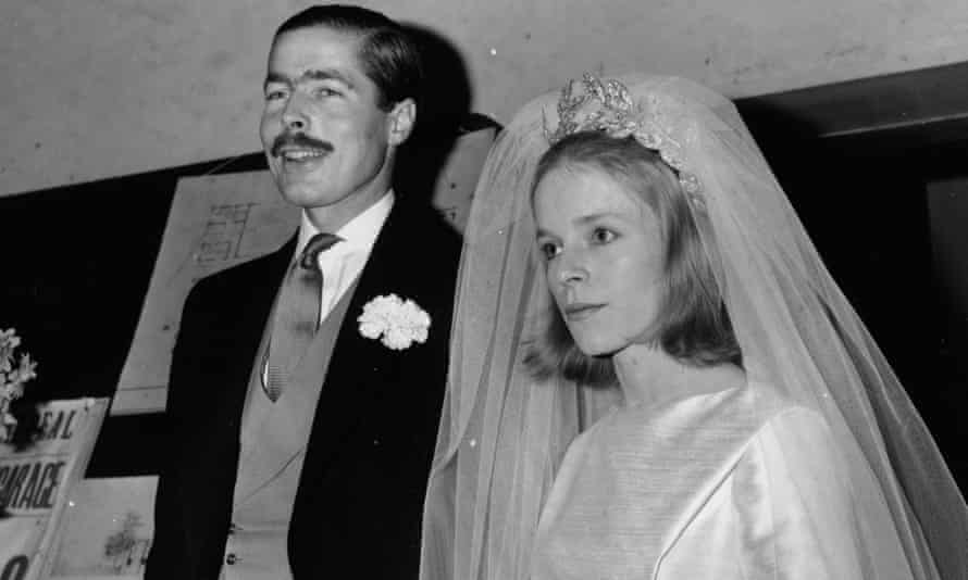 John Richard Bingham, Earl of Lucan, and Veronica Duncan after their marriage in 1963.